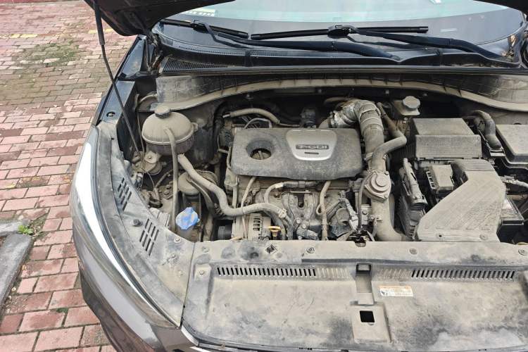 Used Hyundai Tucson 2015 1.6T Dual-Clutch Two-Wheel-Drive Smart Model Engine Bay Right