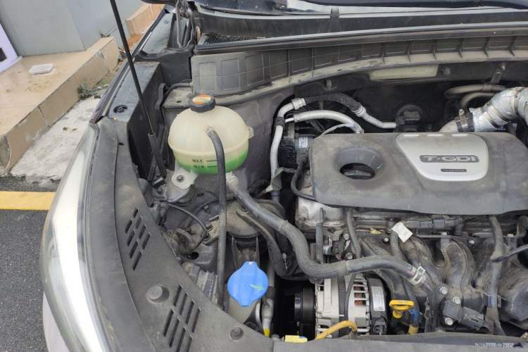 Used Hyundai Tucson 2015 1.6T Dual-Clutch Two-Wheel-Drive Smart Model Engine Bay Right