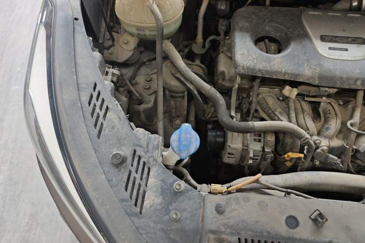 Used Hyundai Tucson 2015 1.6T Dual-Clutch Two-Wheel-Drive Smart Model Engine Bay Right