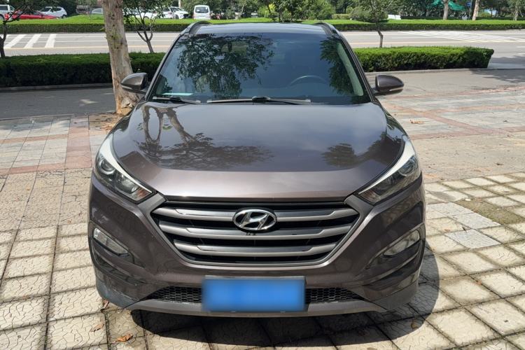 Used Hyundai Tucson 2015 1.6T Dual-Clutch Two-Wheel-Drive Leading Model Exterior 1