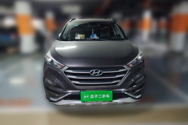 Used Hyundai Tucson 2015 1.6T Dual-Clutch Two-Wheel-Drive Smart Model Front