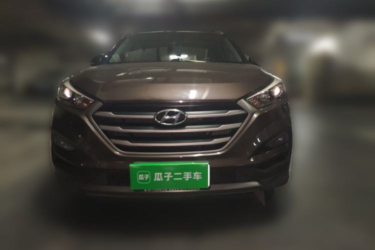 Used Hyundai Tucson 2015 1.6T Dual-Clutch Two-Wheel-Drive Smart Model Front