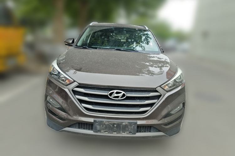 Used Hyundai Tucson 2015 1.6T Dual-Clutch Two-Wheel-Drive Smart Model Front