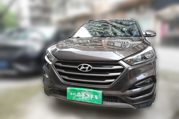 Used Hyundai Tucson 2015 1.6T Dual-Clutch Two-Wheel-Drive Leading Model Front