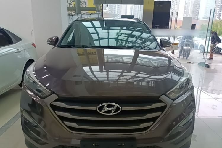 Used Hyundai Tucson 2015 1.6T Dual-Clutch Two-Wheel-Drive Smart Model Front