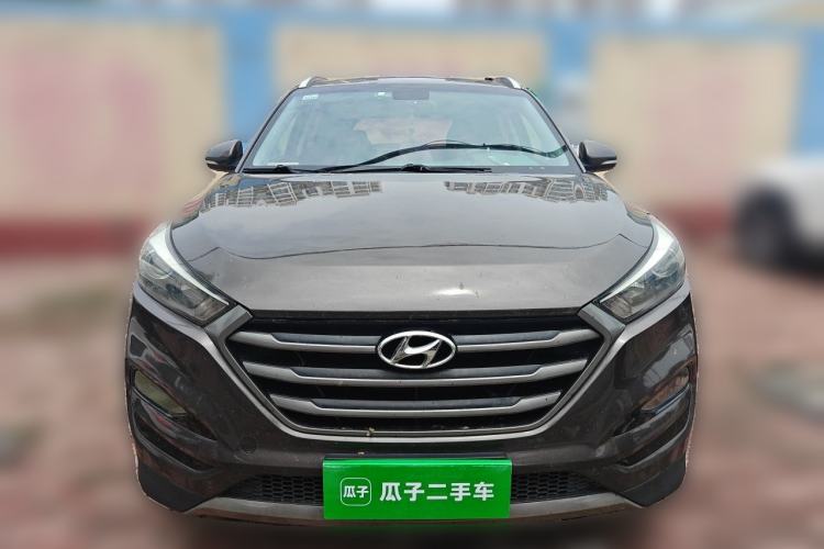 Used Hyundai Tucson 2015 1.6T Dual-Clutch Two-Wheel-Drive Smart Model Front