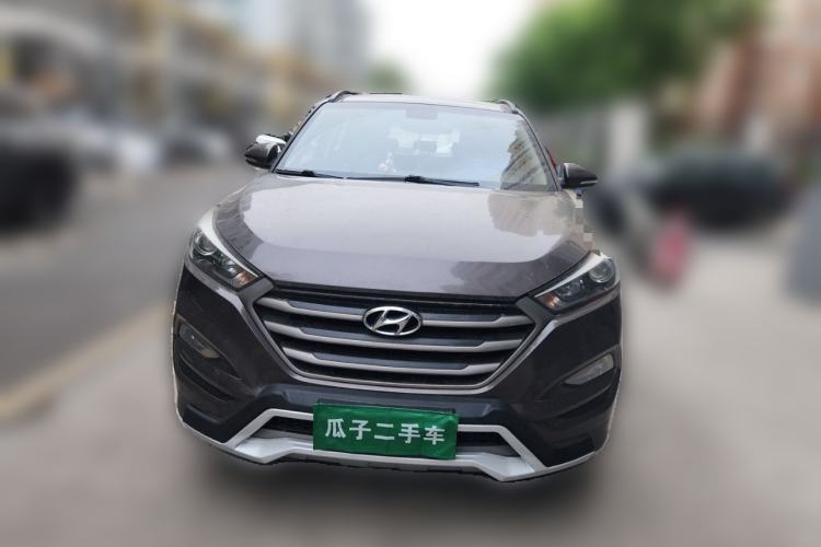Used Hyundai Tucson 2015 1.6T Dual-Clutch Two-Wheel-Drive Smart Model Front