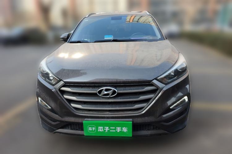 Used Hyundai Tucson 2015 1.6T Dual-Clutch Two-Wheel-Drive Smart Model Front