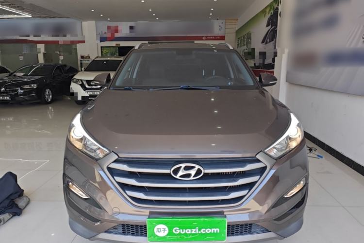 Used Hyundai Tucson 2015 1.6T Dual-Clutch Two-Wheel-Drive Smart Model Front