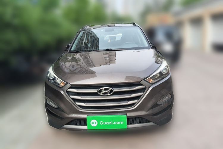 Used Hyundai Tucson 2015 1.6T Dual-Clutch Two-Wheel-Drive Smart Model Front