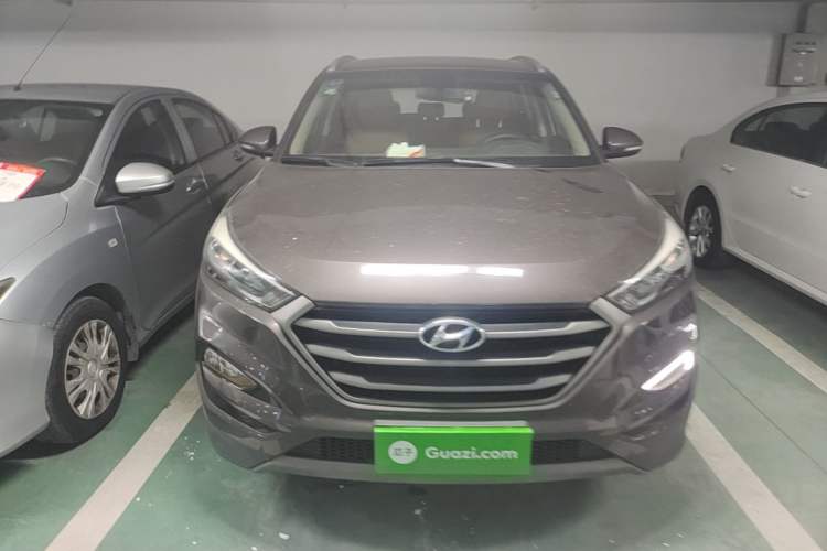 Used Hyundai Tucson 2015 1.6T Dual-Clutch Two-Wheel-Drive Smart Model Front