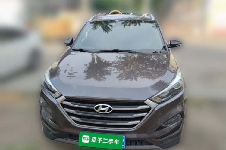 Used Hyundai Tucson 2015 1.6T Dual-Clutch Two-Wheel-Drive Smart Model Front