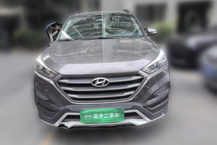 Used Hyundai Tucson 2015 1.6T Dual-Clutch Two-Wheel-Drive Smart Model Front