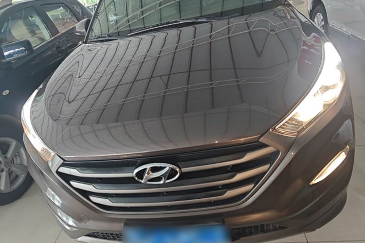 Used Hyundai Tucson 2015 1.6T Dual-Clutch Two-Wheel-Drive Smart Model Front