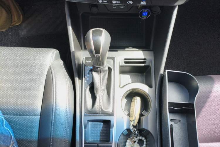 Used Hyundai Tucson 2015 1.6T Dual-Clutch Two-Wheel-Drive Smart Model Gear Lever