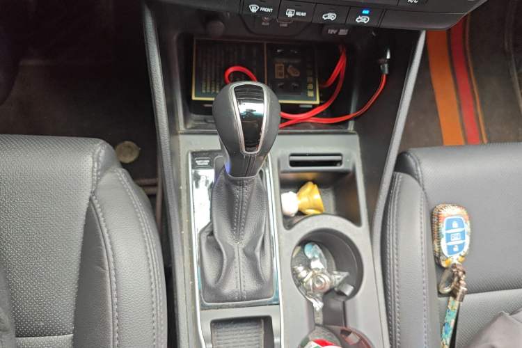 Used Hyundai Tucson 2015 1.6T Dual-Clutch Two-Wheel-Drive Smart Model Gear Lever