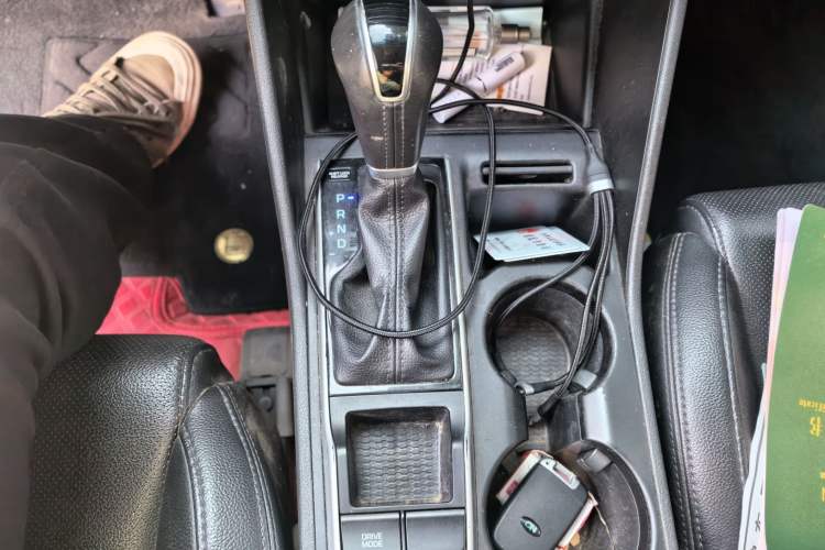 Used Hyundai Tucson 2015 1.6T Dual-Clutch Two-Wheel-Drive Smart Model Gear Lever