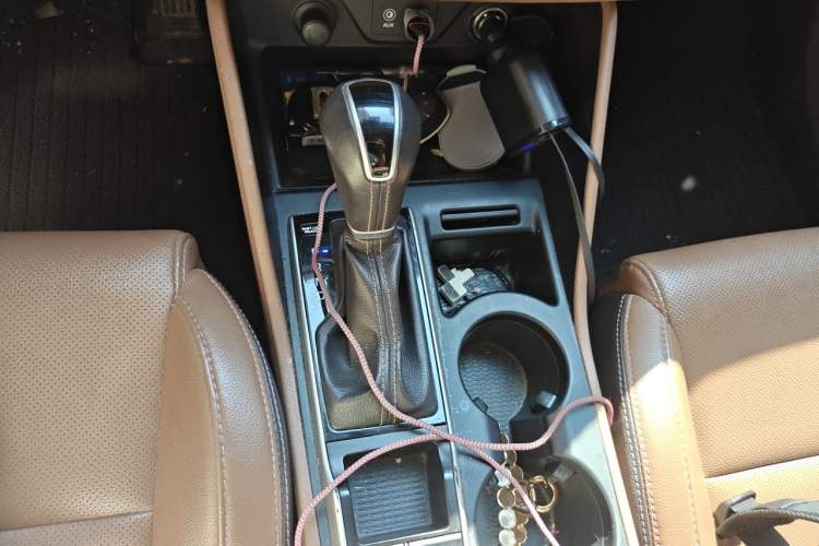 Used Hyundai Tucson 2015 1.6T Dual-Clutch Two-Wheel-Drive Smart Model Gear Lever
