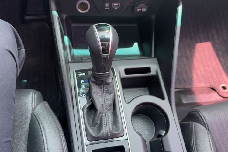 Used Hyundai Tucson 2015 1.6T Dual-Clutch Two-Wheel-Drive Smart Model Gear Lever