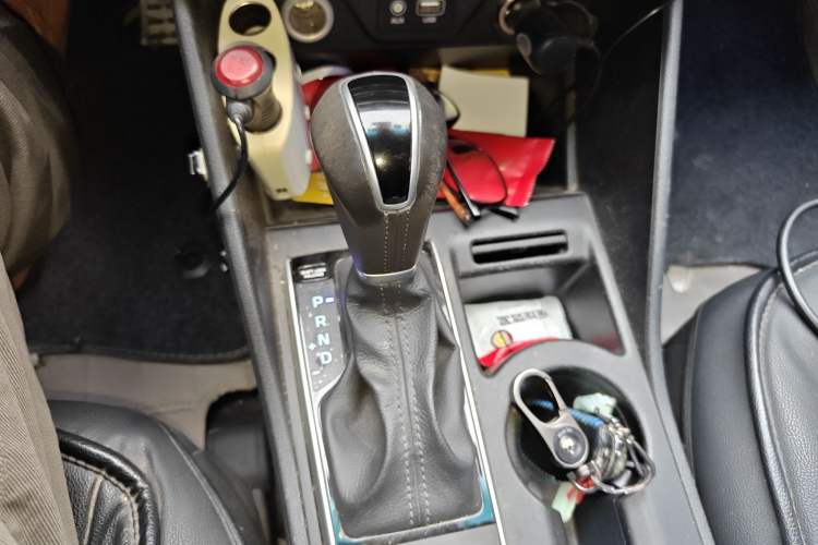 Used Hyundai Tucson 2015 1.6T Dual-Clutch All-Wheel-Drive Premium Model Gear Lever