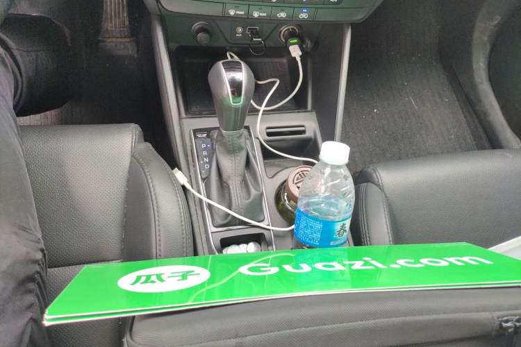 Used Hyundai Tucson 2015 1.6T Dual-Clutch Two-Wheel-Drive Smart Model Gear Lever