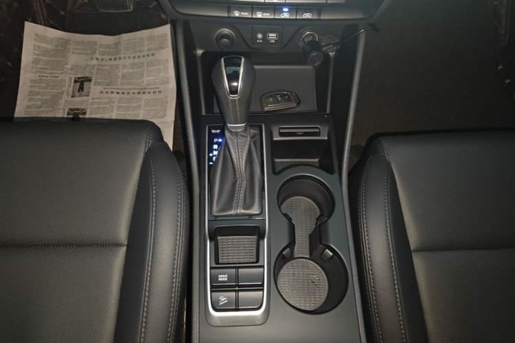 Used Hyundai Tucson 2015 1.6T Dual-Clutch Two-Wheel-Drive Smart Model Gear Lever