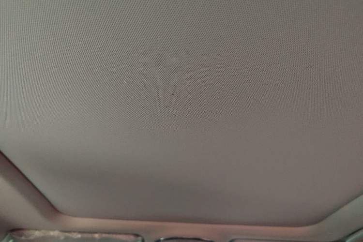 Used Hyundai Tucson 2015 1.6T Dual-Clutch Two-Wheel-Drive Smart Model Headliner
