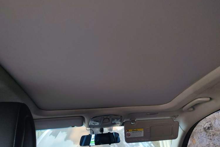 Used Hyundai Tucson 2015 1.6T Dual-Clutch Two-Wheel-Drive Smart Model Headliner