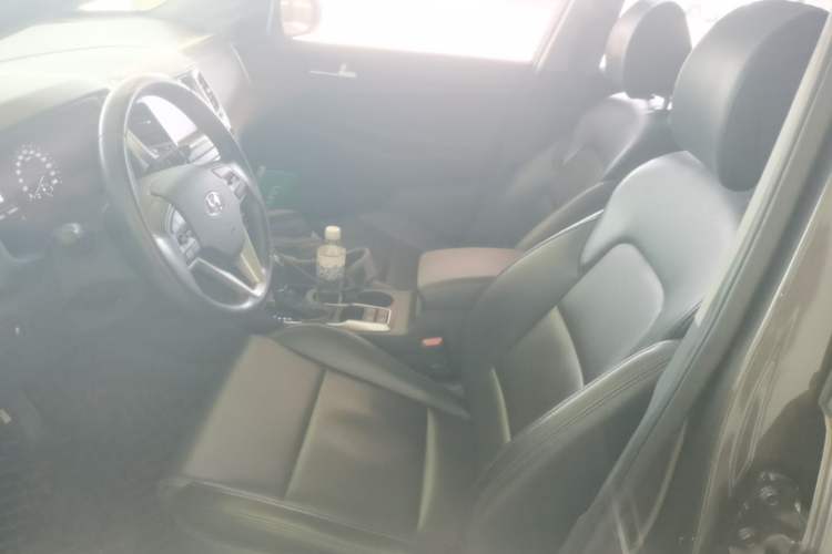 Used Hyundai Tucson 2015 1.6T Dual-Clutch Two-Wheel-Drive Smart Model Left Front Seat