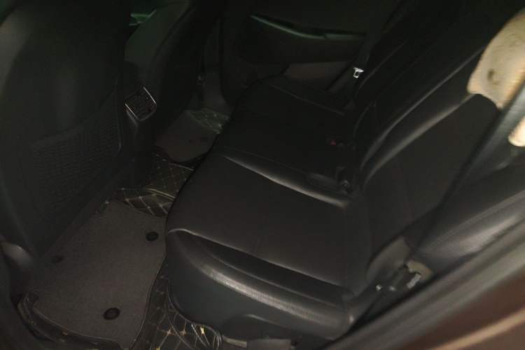 Used Hyundai Tucson 2015 1.6T Dual-Clutch Two-Wheel-Drive Smart Model Left Rear Seat