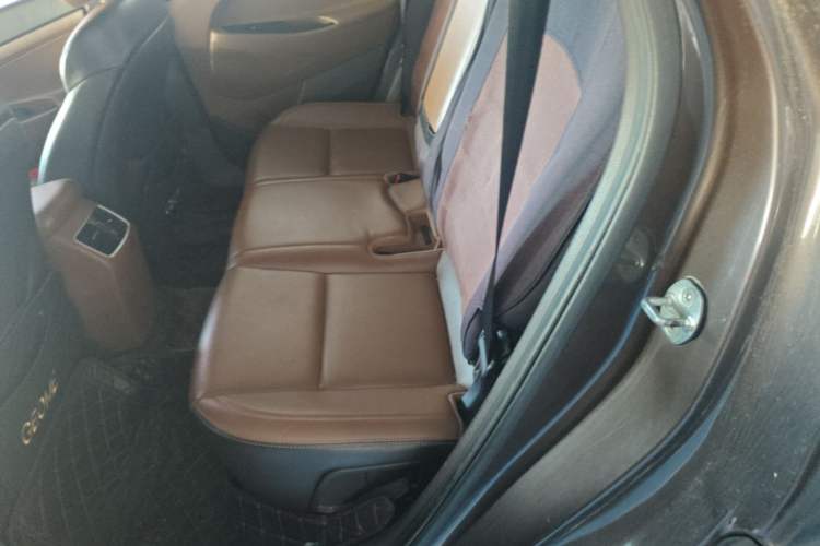 Used Hyundai Tucson 2015 1.6T Dual-Clutch Two-Wheel-Drive Smart Model Left Rear Seat
