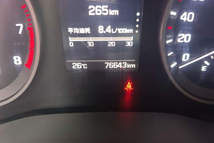 Used Hyundai Tucson 2015 1.6T Dual-Clutch Two-Wheel-Drive Leading Model Odometer Close Up