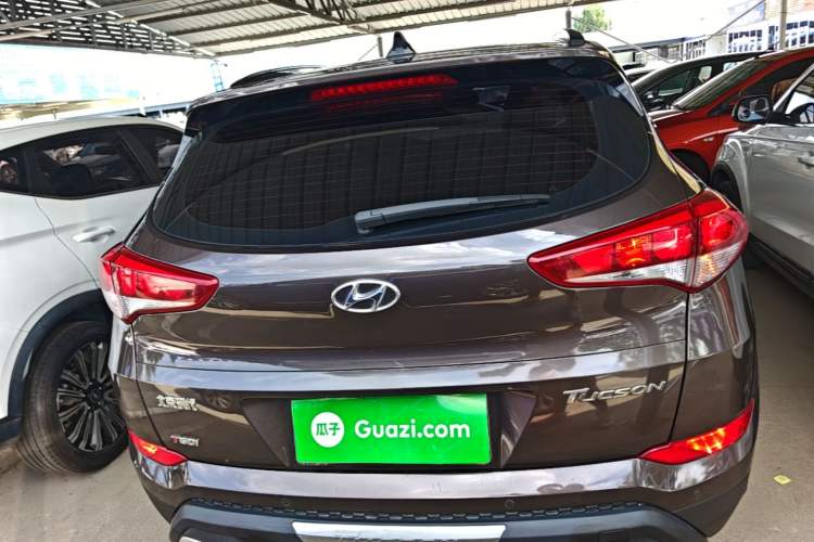 Used Hyundai Tucson 2015 1.6T Dual-Clutch Two-Wheel-Drive Smart Model Rear