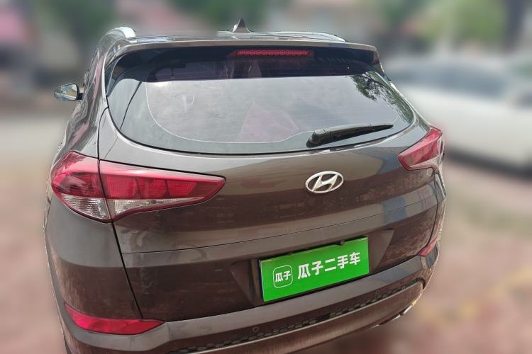 Used Hyundai Tucson 2015 1.6T Dual-Clutch Two-Wheel-Drive Smart Model Rear