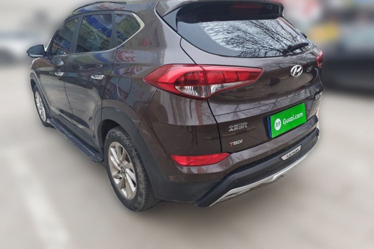 Used Hyundai Tucson 2015 1.6T Dual-Clutch Two-Wheel-Drive Smart Model Rear Left 45 Deg