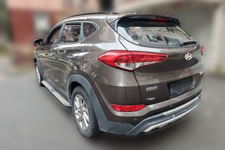 Used Hyundai Tucson 2015 1.6T Dual-Clutch Two-Wheel-Drive Smart Model Rear Left 45 Deg