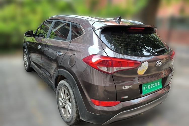 Used Hyundai Tucson 2015 1.6T Dual-Clutch Two-Wheel-Drive Smart Model Rear Left 45 Deg