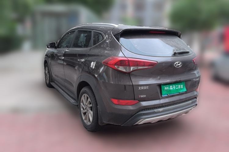 Used Hyundai Tucson 2015 1.6T Dual-Clutch Two-Wheel-Drive Smart Model Rear Left 45 Deg