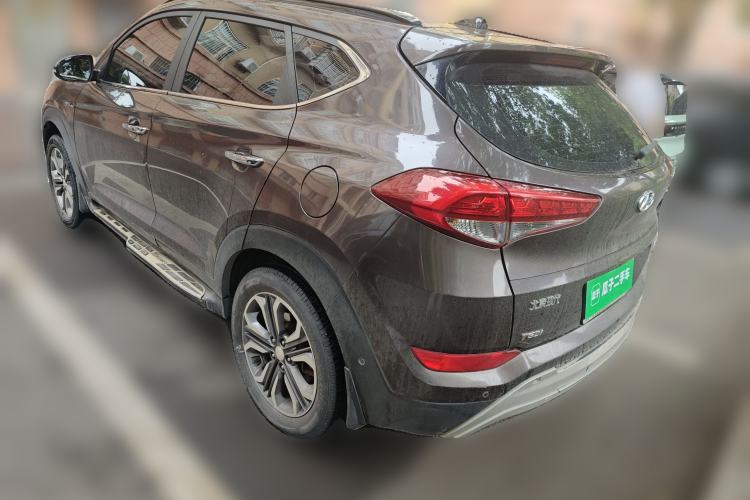 Used Hyundai Tucson 2015 1.6T Dual-Clutch Four-Wheel Drive Flagship Model Rear Left 45 Deg