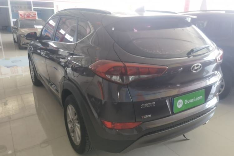 Used Hyundai Tucson 2015 1.6T Dual-Clutch Two-Wheel-Drive Smart Model Rear Left 45 Deg