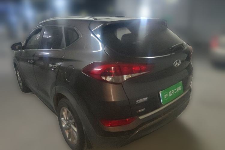 Used Hyundai Tucson 2015 1.6T Dual-Clutch Two-Wheel-Drive Smart Model Rear Left 45 Deg