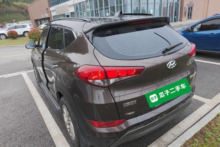 Used Hyundai Tucson 2015 1.6T Dual-Clutch Two-Wheel-Drive Smart Model Rear Left 45 Deg