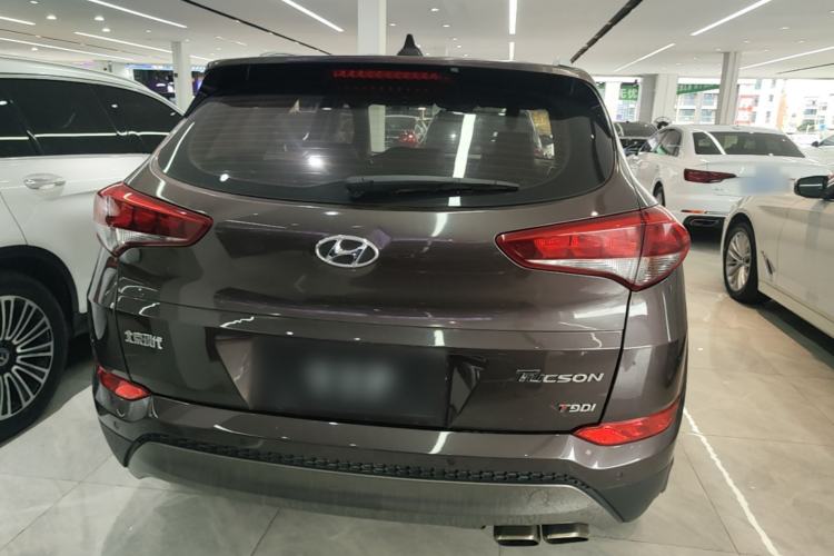 Used Hyundai Tucson 2015 1.6T Dual-Clutch Two-Wheel-Drive Smart Model Rear