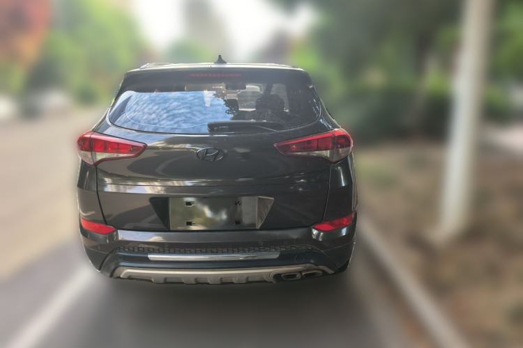 Used Hyundai Tucson 2015 1.6T Dual-Clutch Two-Wheel-Drive Smart Model Rear