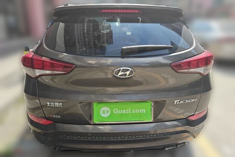 Used Hyundai Tucson 2015 1.6T Dual-Clutch Two-Wheel-Drive Smart Model Rear