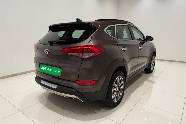 Used Hyundai Tucson 2015 1.6T Dual-Clutch Four-Wheel Drive Flagship Model Rear Right 45 Deg