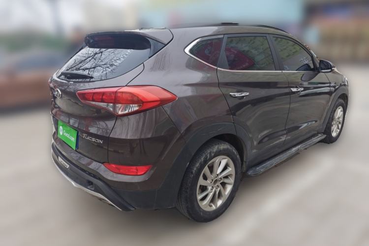 Used Hyundai Tucson 2015 1.6T Dual-Clutch Two-Wheel-Drive Smart Model Rear Right 45 Deg