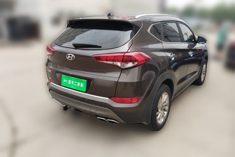 Used Hyundai Tucson 2015 1.6T Dual-Clutch Two-Wheel-Drive Smart Model Rear Right 45 Deg