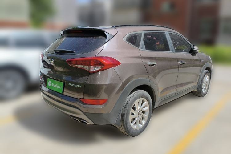 Used Hyundai Tucson 2015 1.6T Dual-Clutch Two-Wheel-Drive Smart Model Rear Right 45 Deg