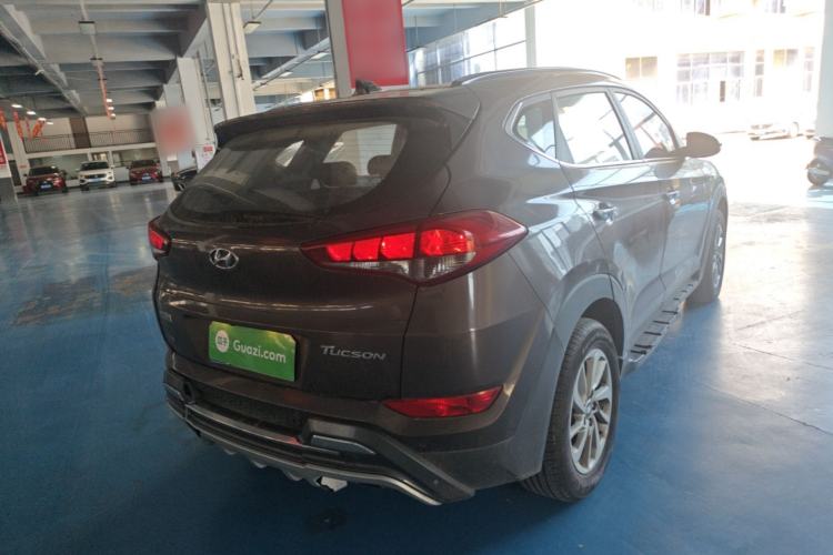 Used Hyundai Tucson 2015 1.6T Dual-Clutch Two-Wheel-Drive Smart Model Rear Right 45 Deg
